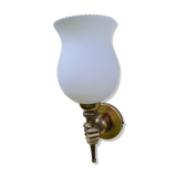 Hand-to-torch wall lamp