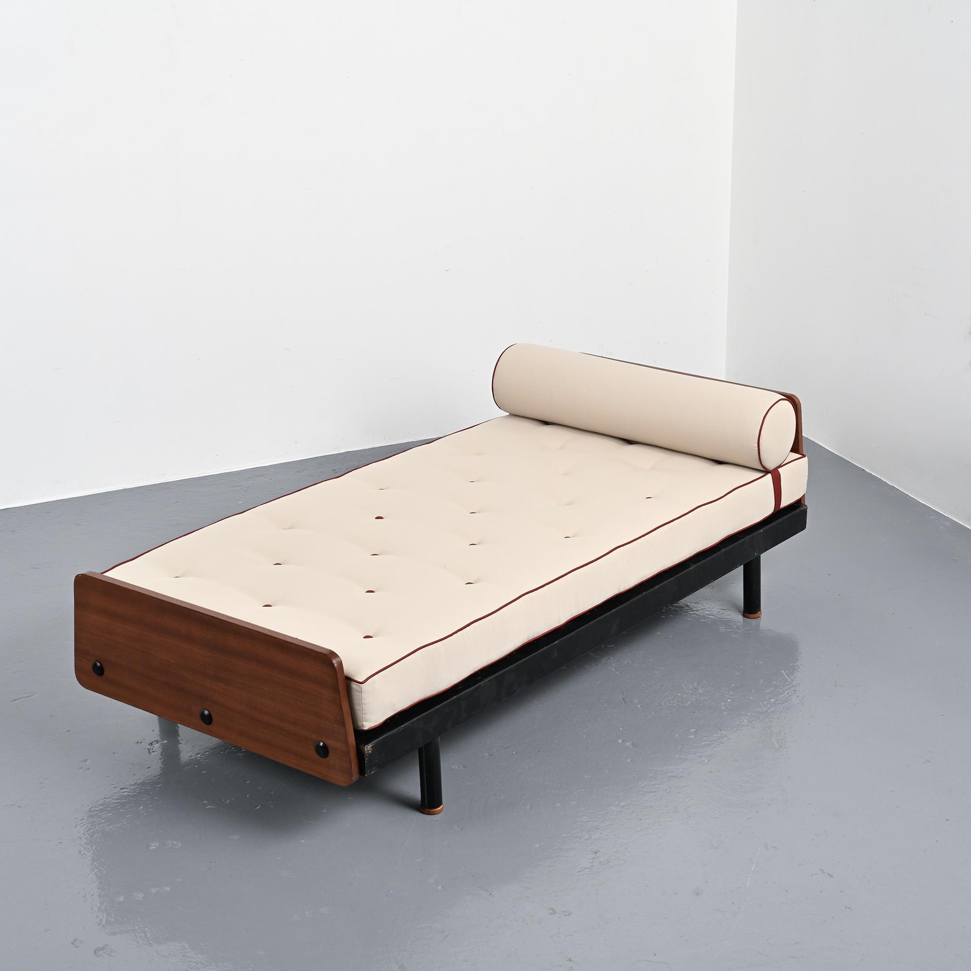 Lit SCAL by Jean Prouvé, circa 1955