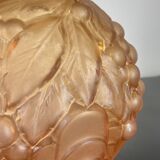 Vase à boules Art Déco français en verre moulé givré rose orangé - 1930 France
