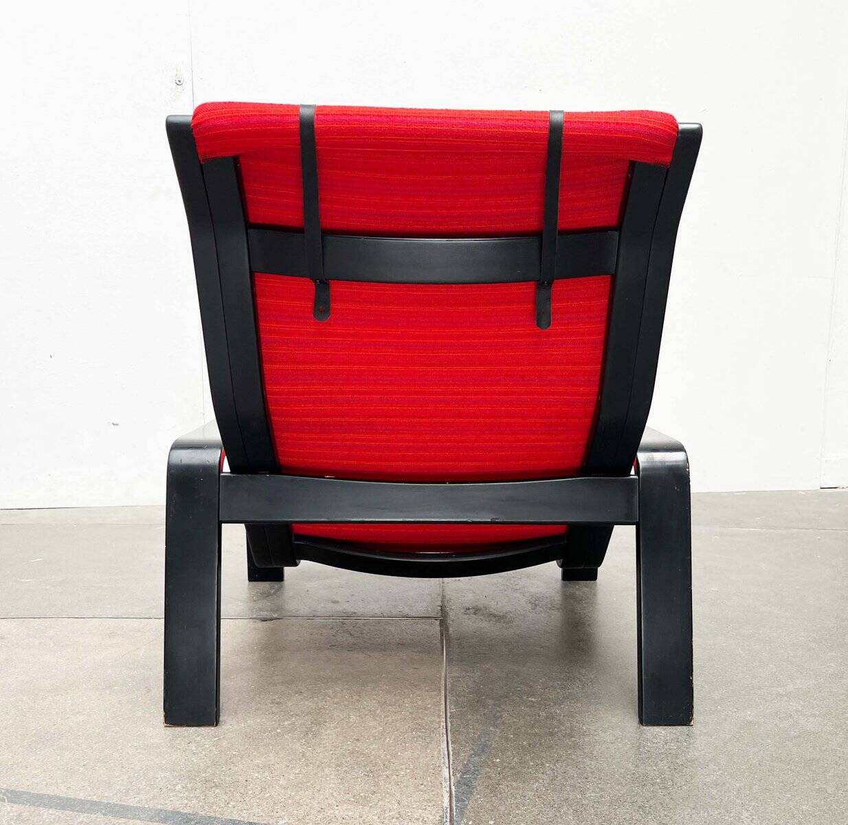 Mid-century modern Pulkka lounge chair by Ilmari Lappalainen for Asko, Finland, 1960s.