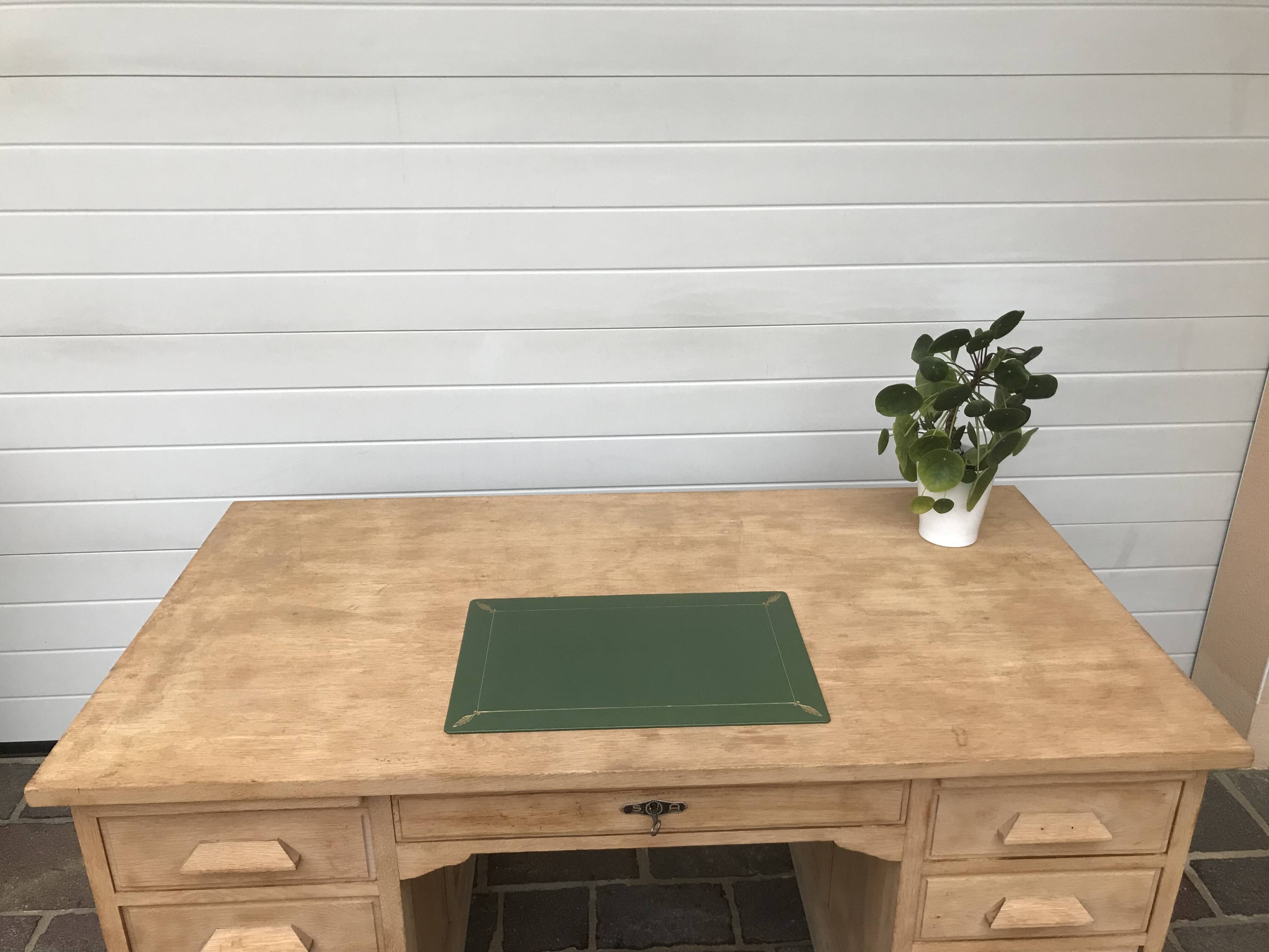 Office of "Minister"