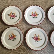 Series of 8 dessert plates