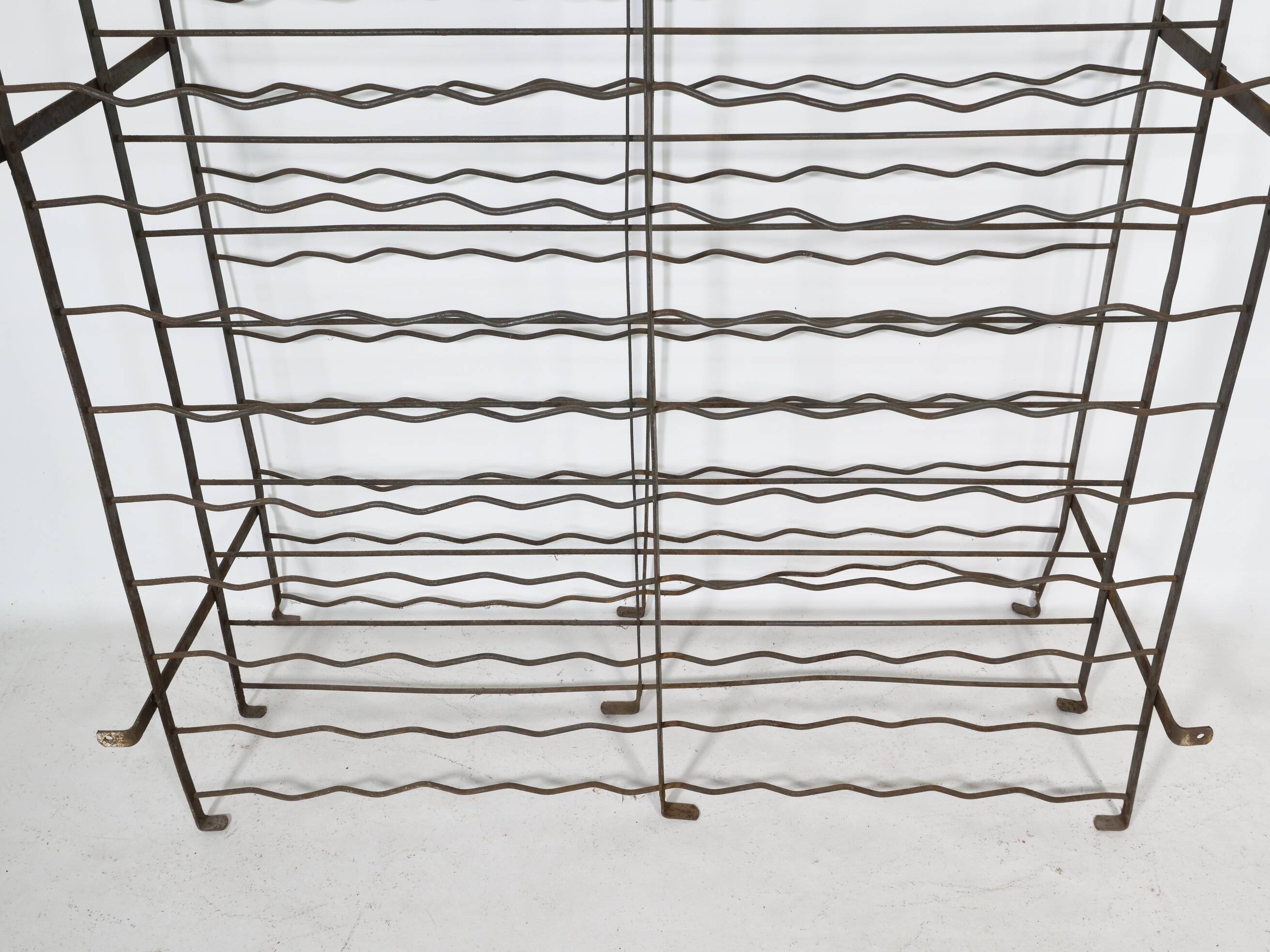 Grand casier à vin vintage en métal, 1960s