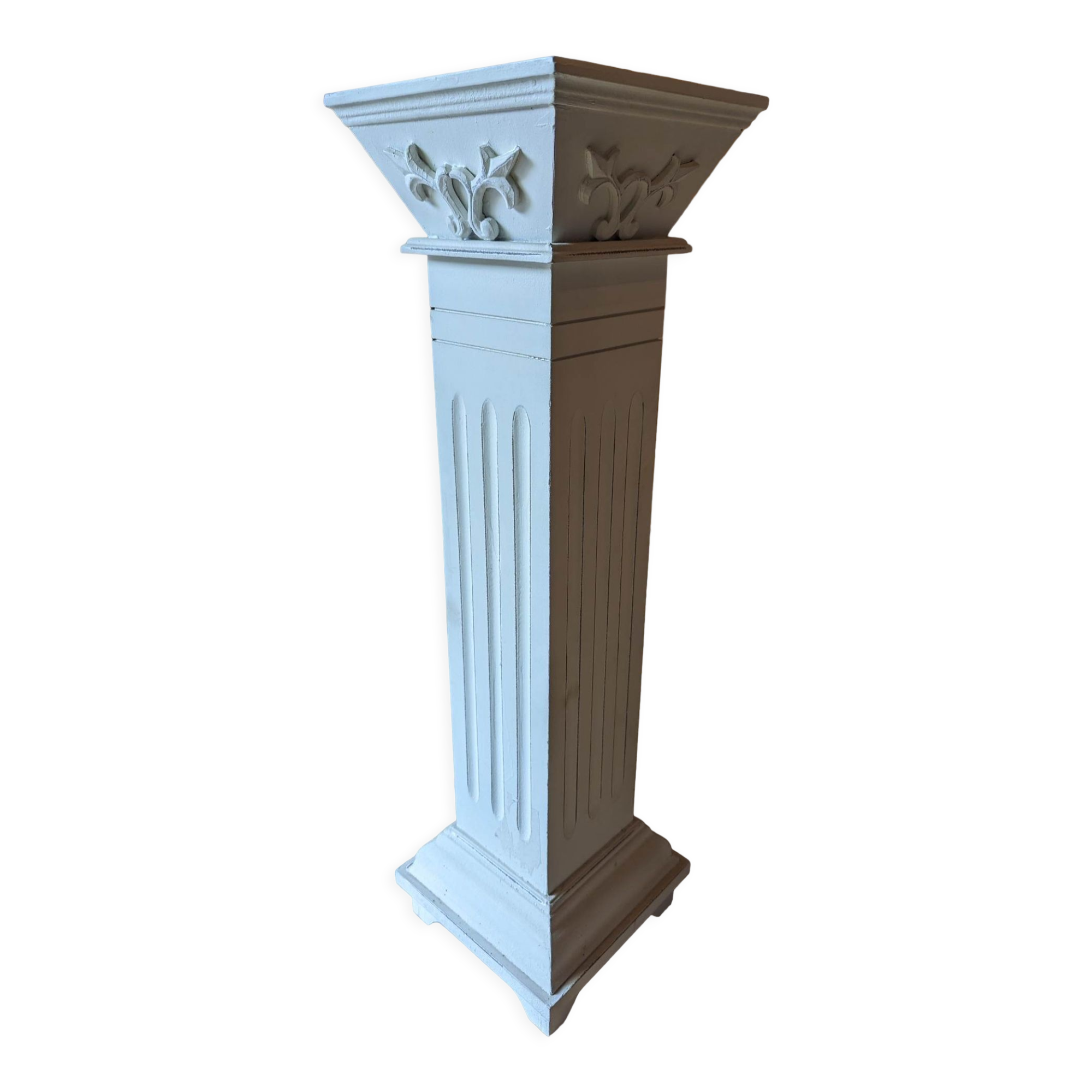 Wooden column