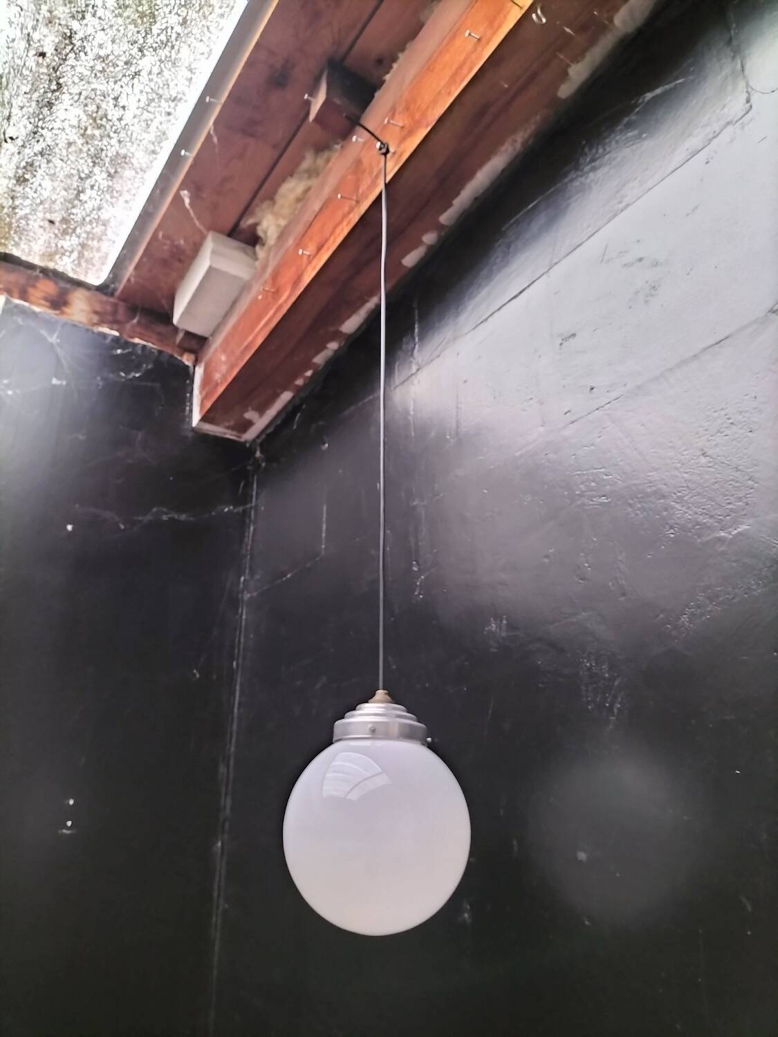 Opaline ball pendant