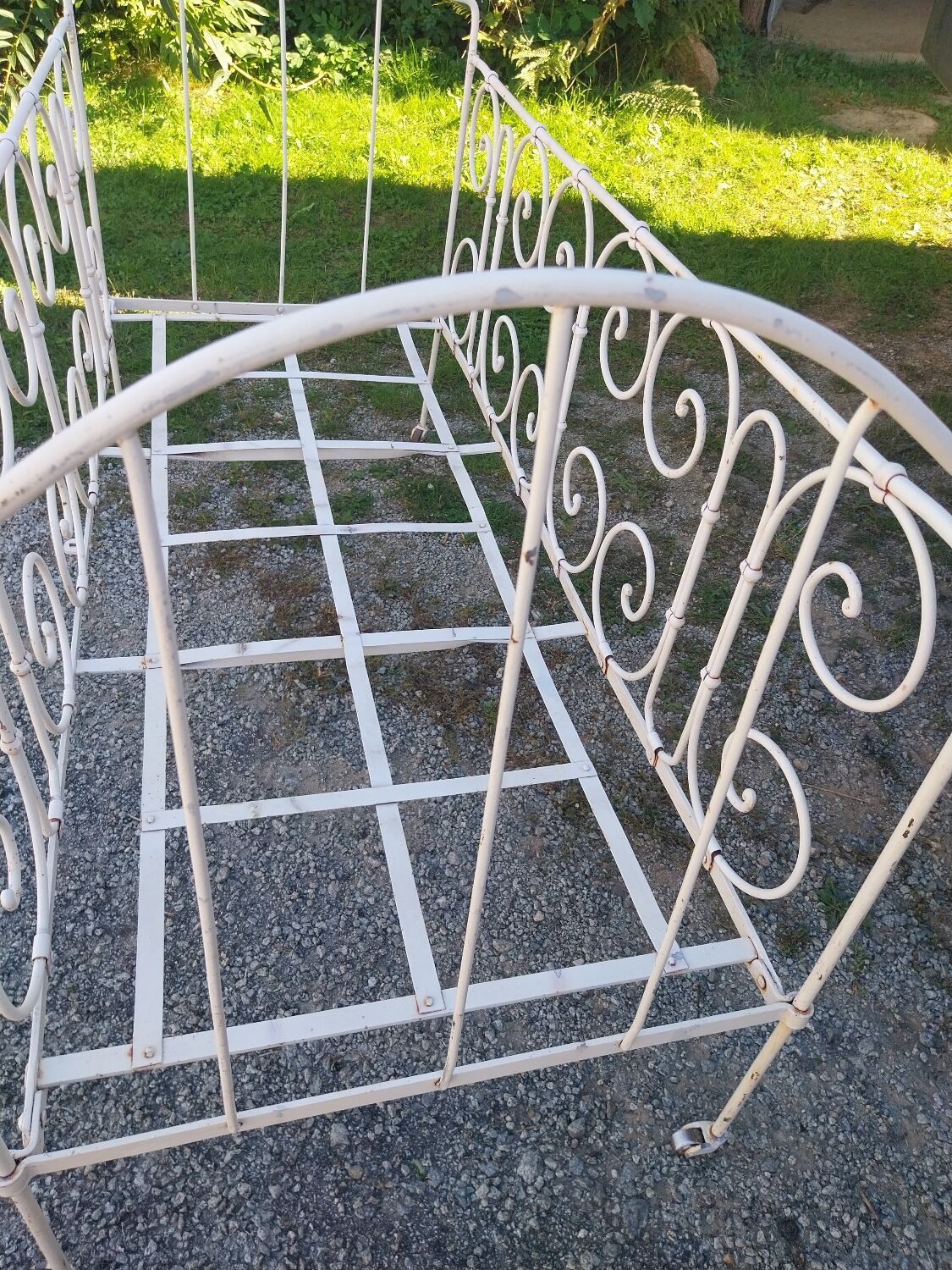 Wrought iron sofa bed