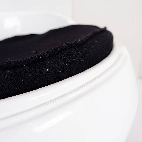 white lacquered "Egg" Lounge Chair