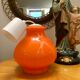 Suspension en opaline orange, 1960/70