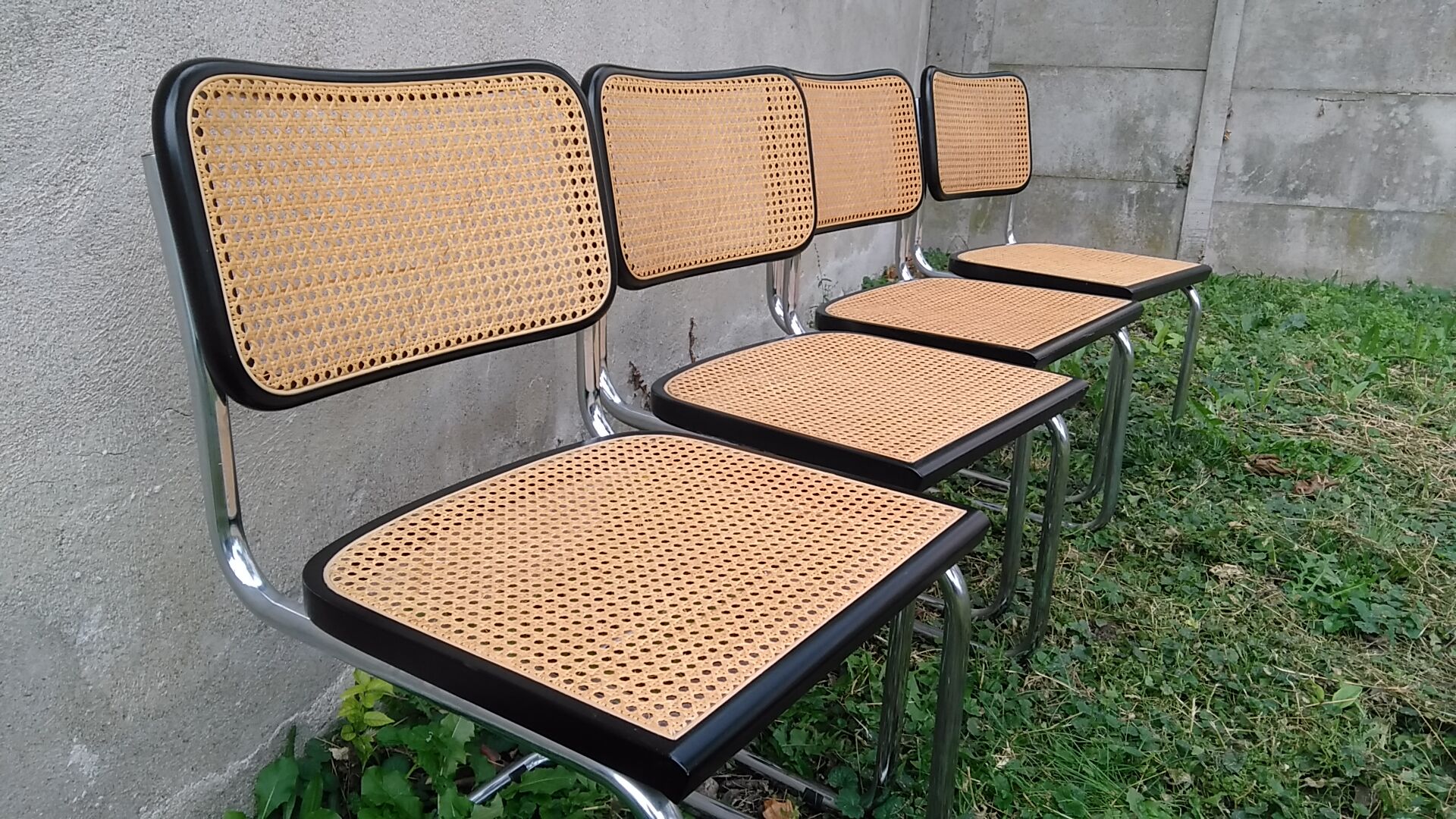 Suite de 4 chaises Marcel Breuer modèle B32