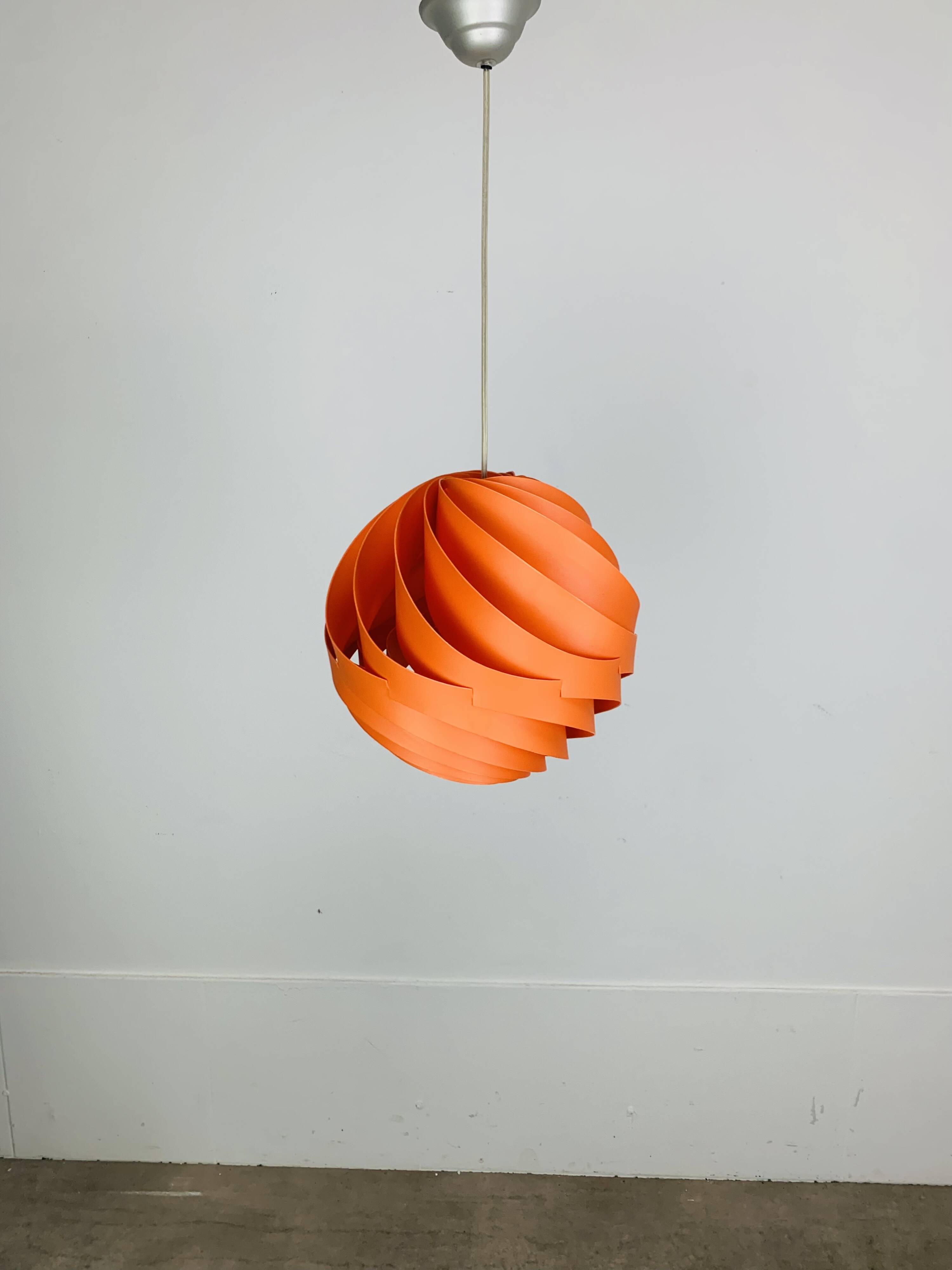 Suspension Twister Lujan+Sicilia, orange, design