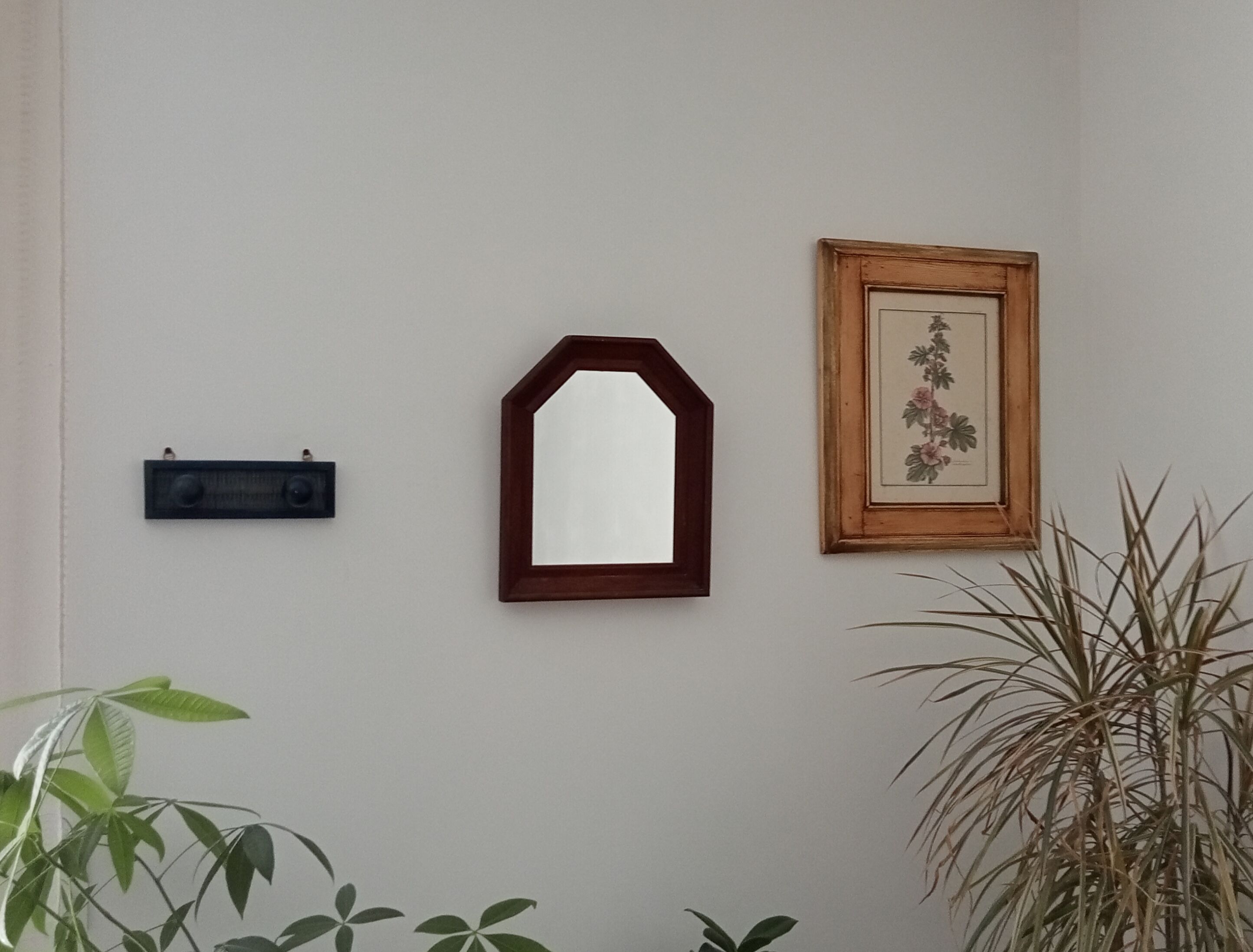 Vintage wooden mirror 35x29,5cm