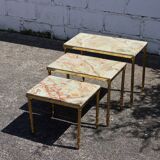 3 tables gigognes en laiton et marbre onyx, style vintage français - Tables de salon
