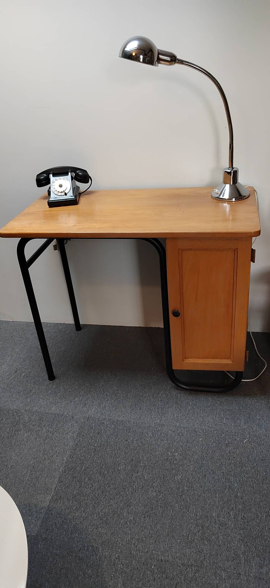 Bureau bois massif vintage style Hitier