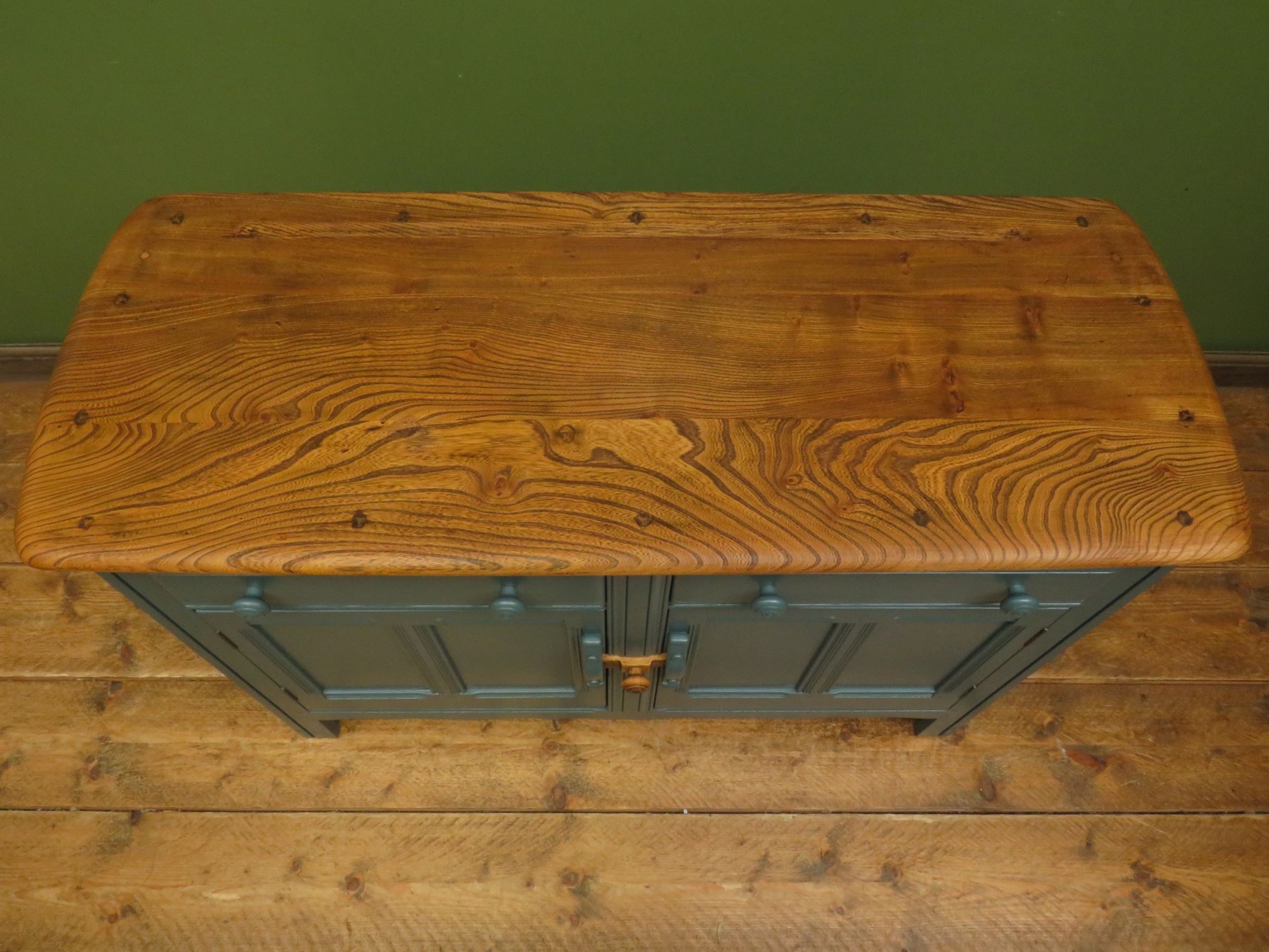 Buffet Ercol bleu vintage