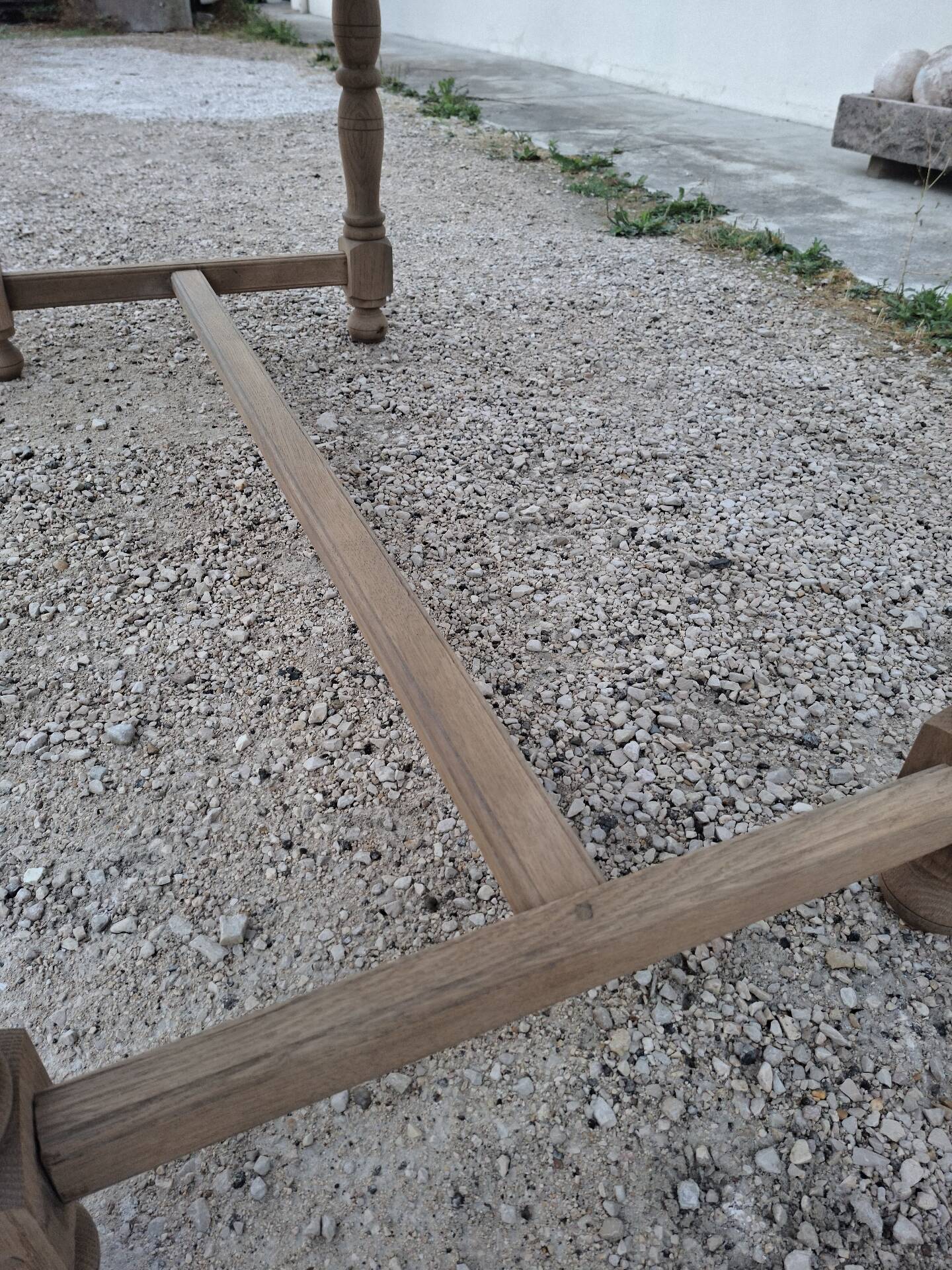 Solid oak farmhouse table fully sandblasted.