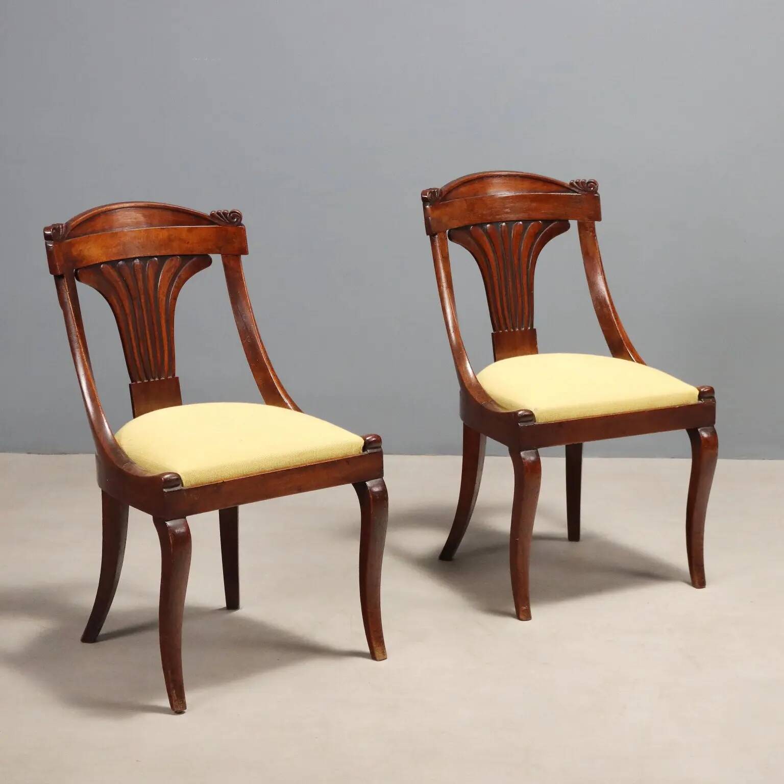 Antique Louis-Philippe walnut chairs, Italy, 19th century
