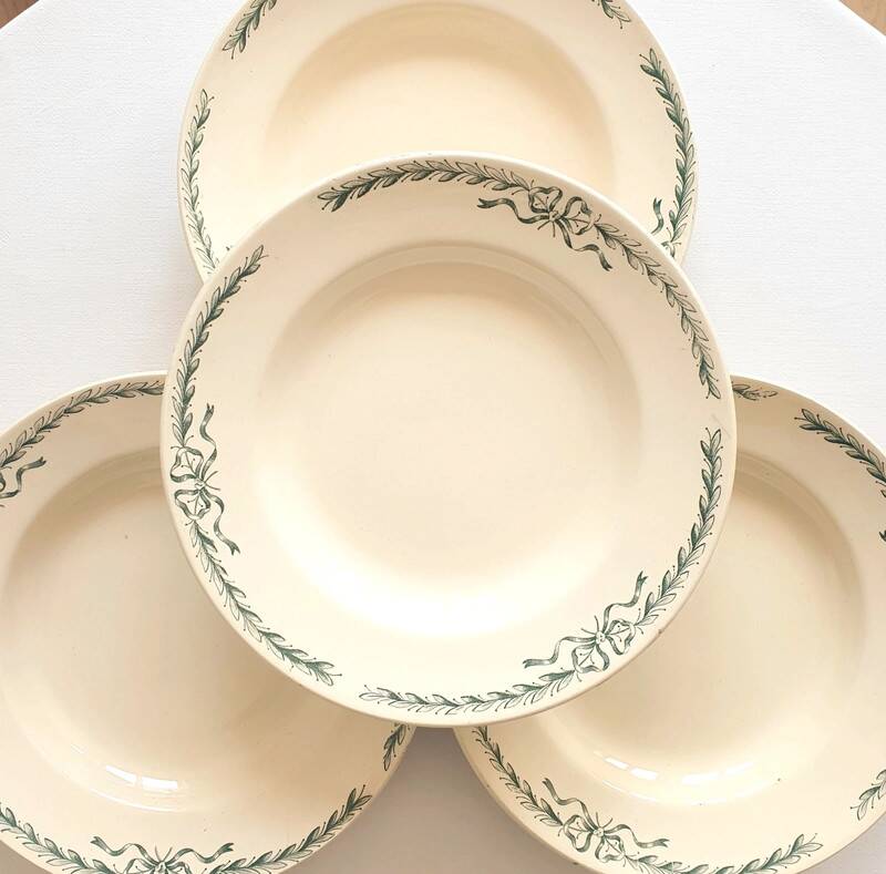 Longchamp Terre de fer soup plates