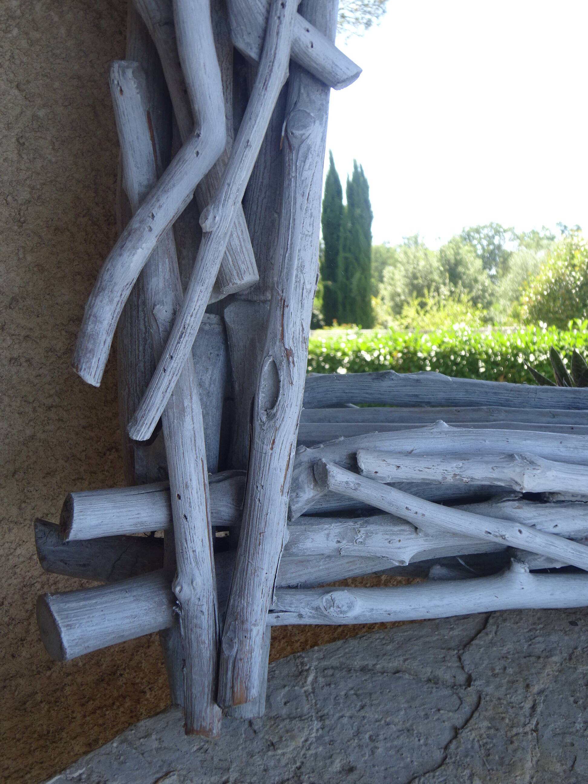Mirror in gray driftwood frame < 65x84 cm >