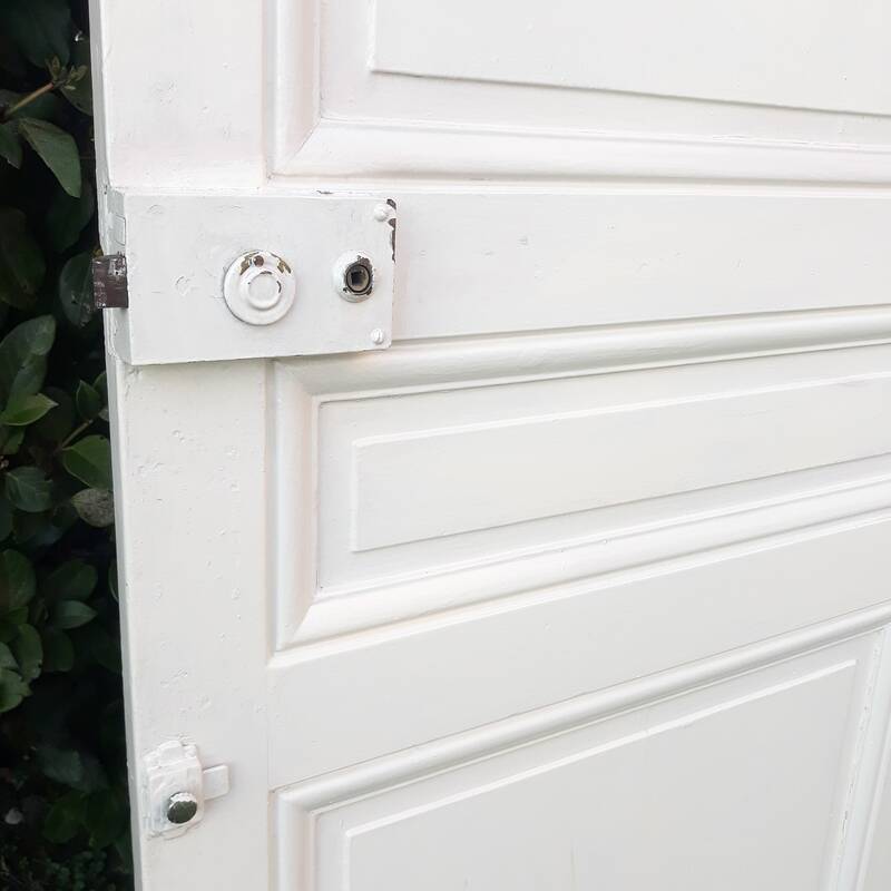 Communication door H218.5xL80cm, old panelled and moulded.