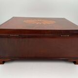 Large Victorian Box in Mahogany & Oak, England, 1840s