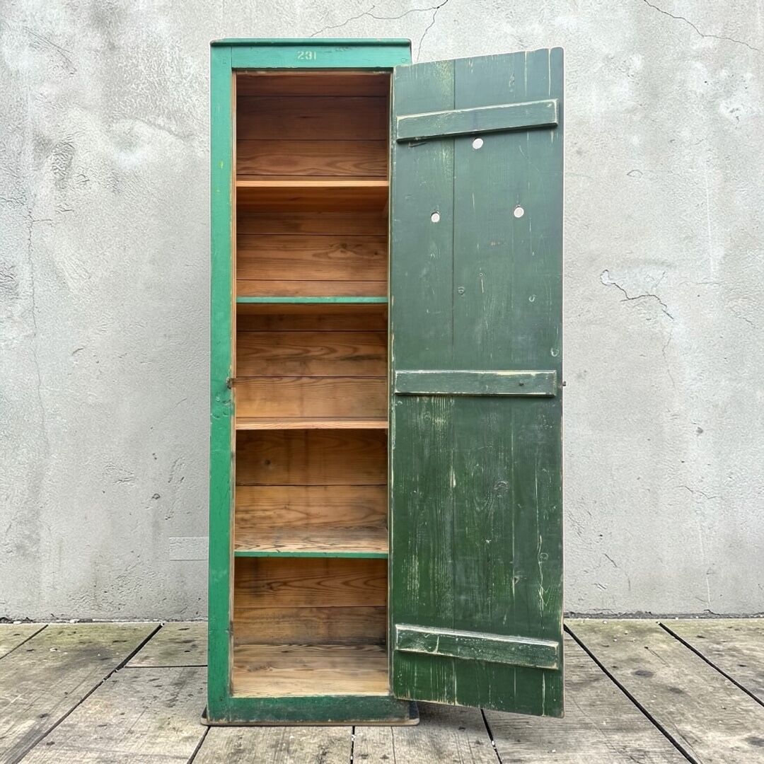 Green workshop cabinet 1940