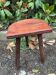 Tabouret tripode