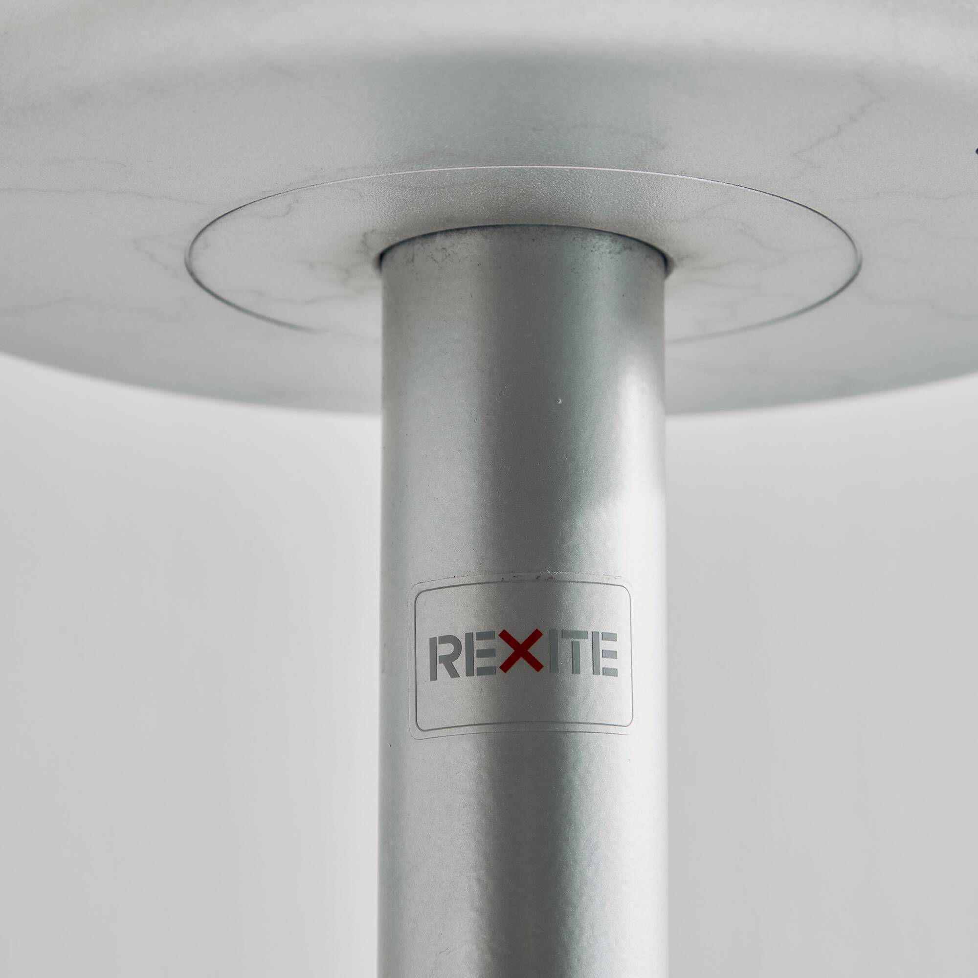 Aiuto coat stand by Giorgio Marianelli and Raul Barbieri for Rexite