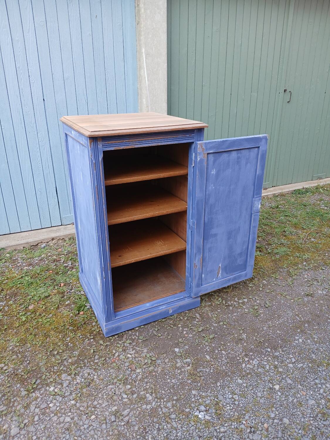 Old furniture / jam cabinet revisited