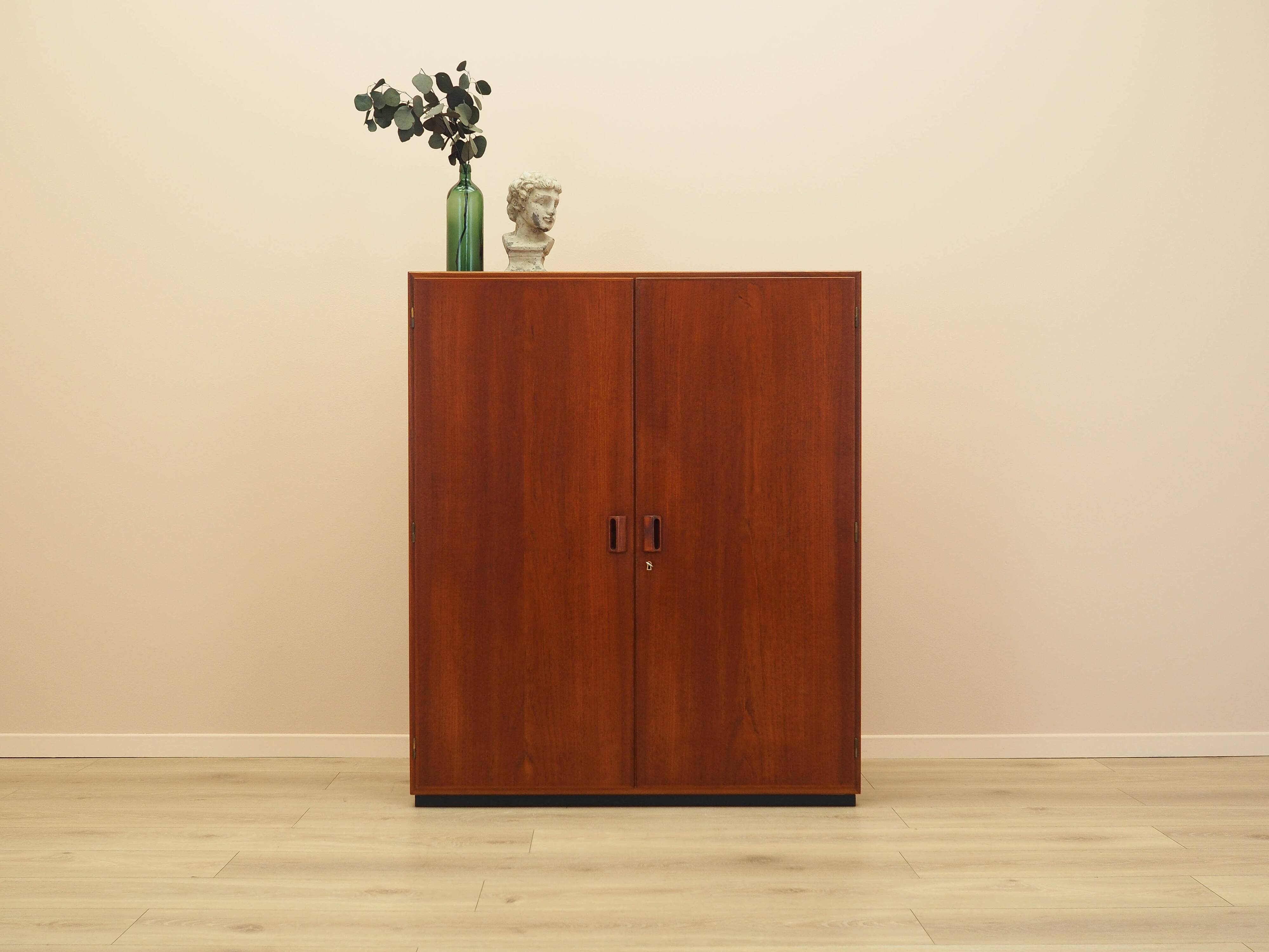 Cabinet en teck, design danois, années 1960, designer : Børge Mogensen