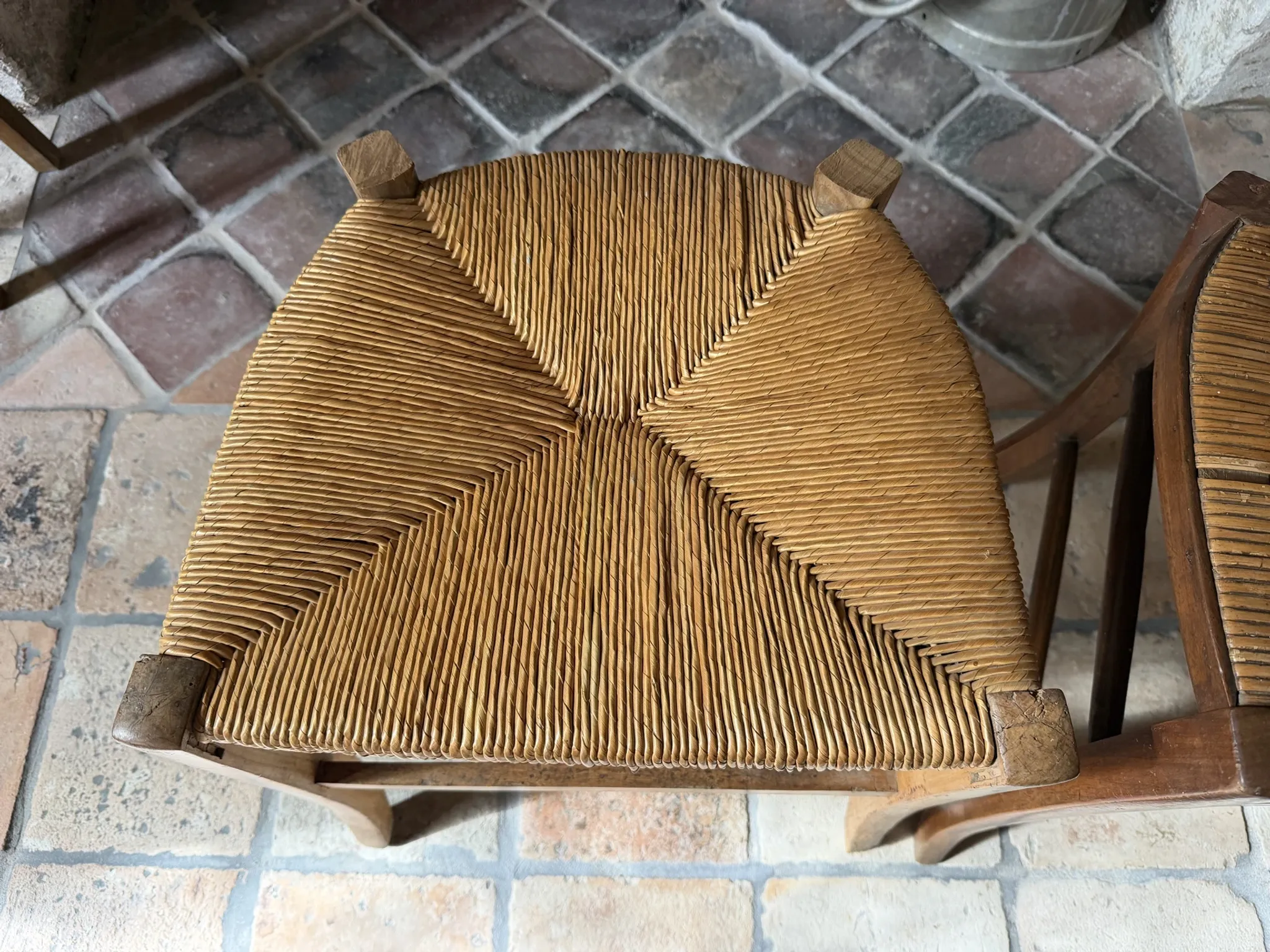 Wooden straw camp stool