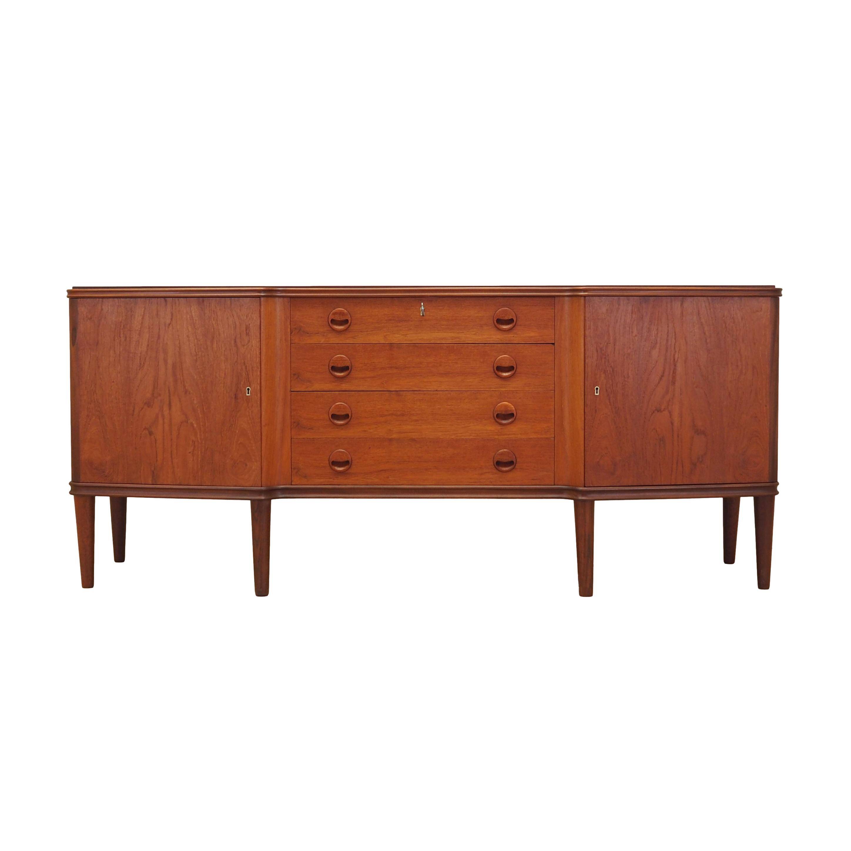 Buffet en teck, design danois, années 1960, production : Danemark