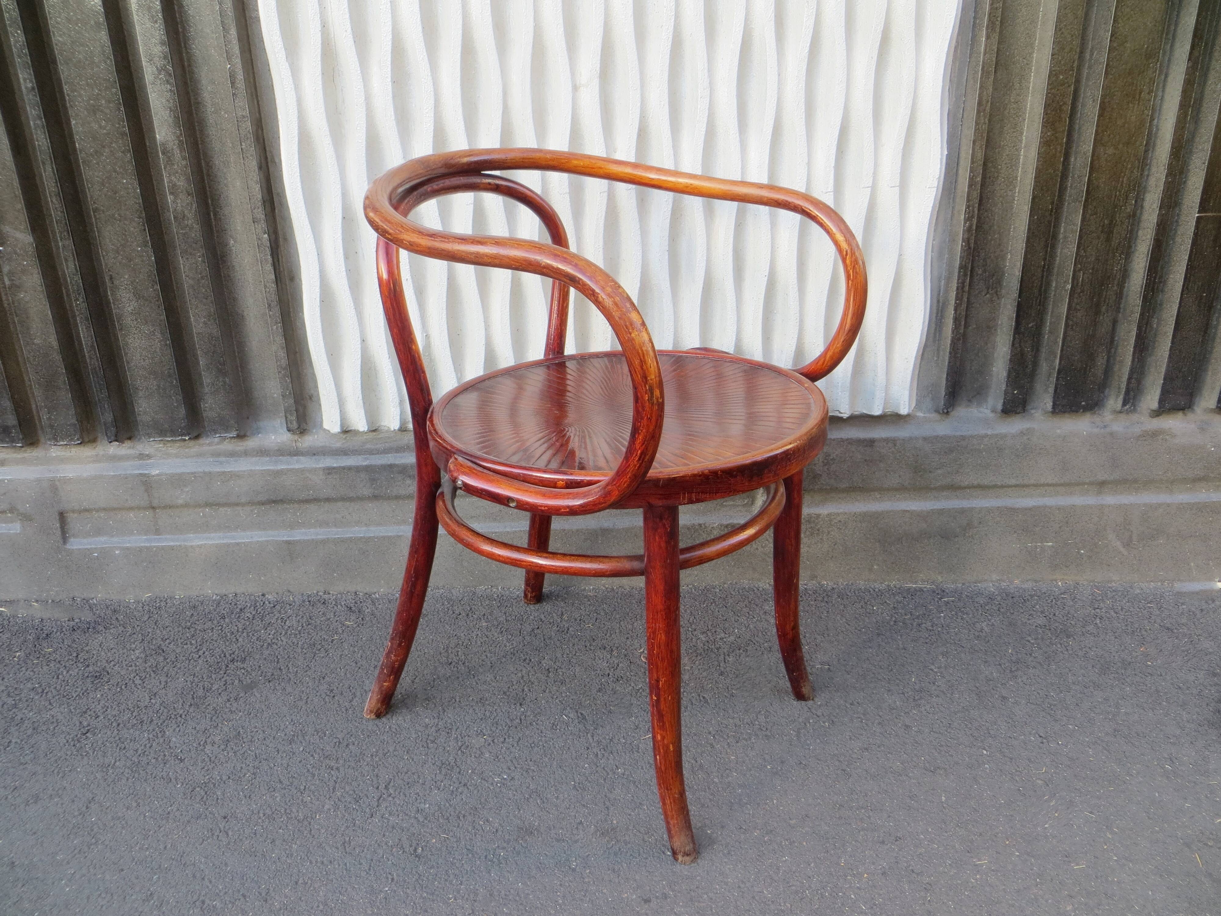 Fauteuil Thonet modèle 209 dit "Le corbusier"