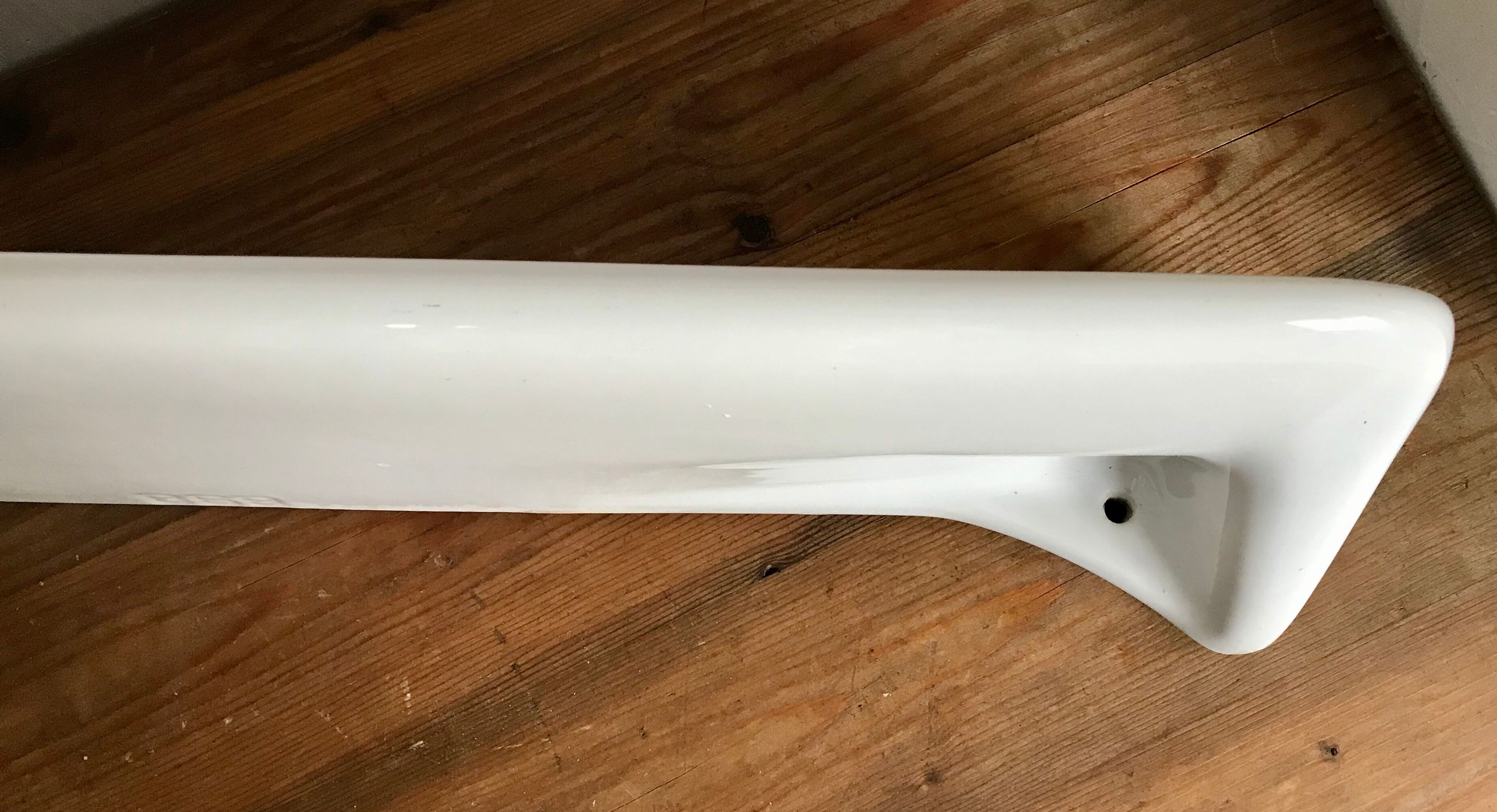 Vintage enamelled ceramic shelf