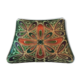 Empty pocket colored enamels