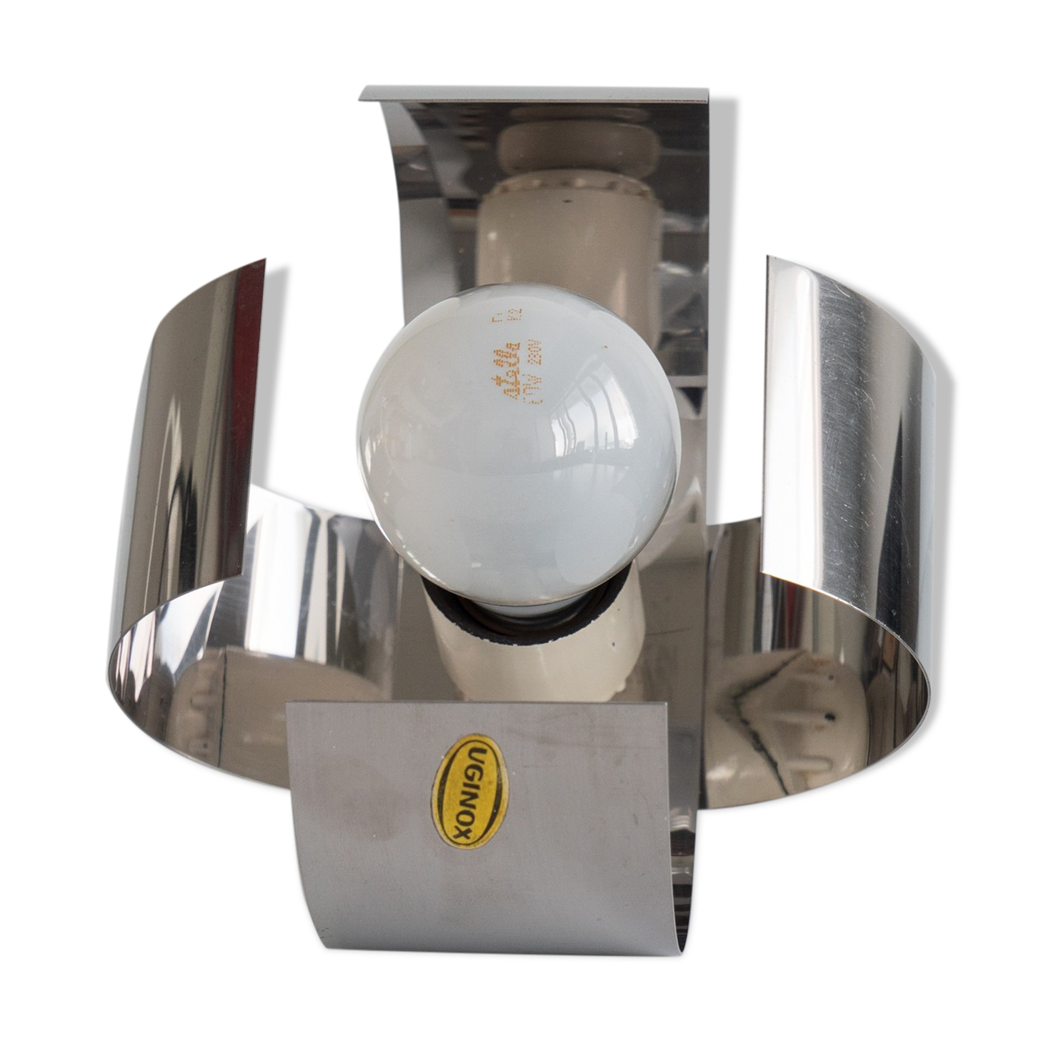 Apply in chrome metal