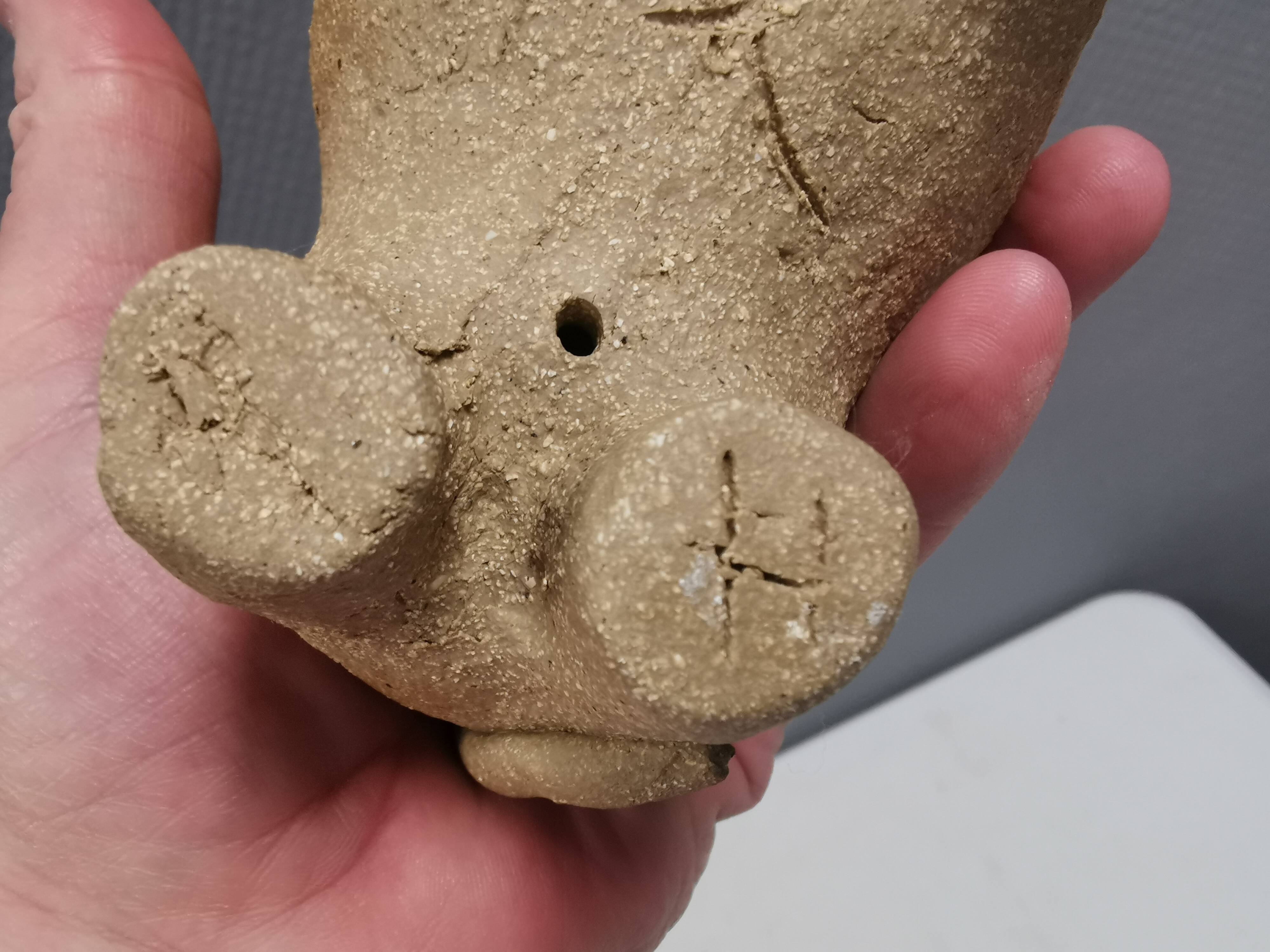 Beautiful ceramic bull Danish and from the 1970s-80s.