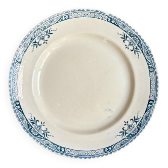Assiette plate Longchamp en terre de fer, service "Lily"