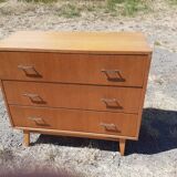 Vintage chest of drawers