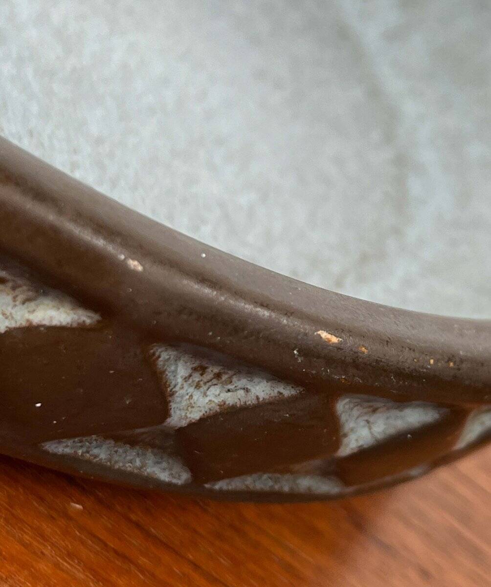 Bowl in modern Danish studio pottery from the mid-century by Frank Keramik, 1960s.