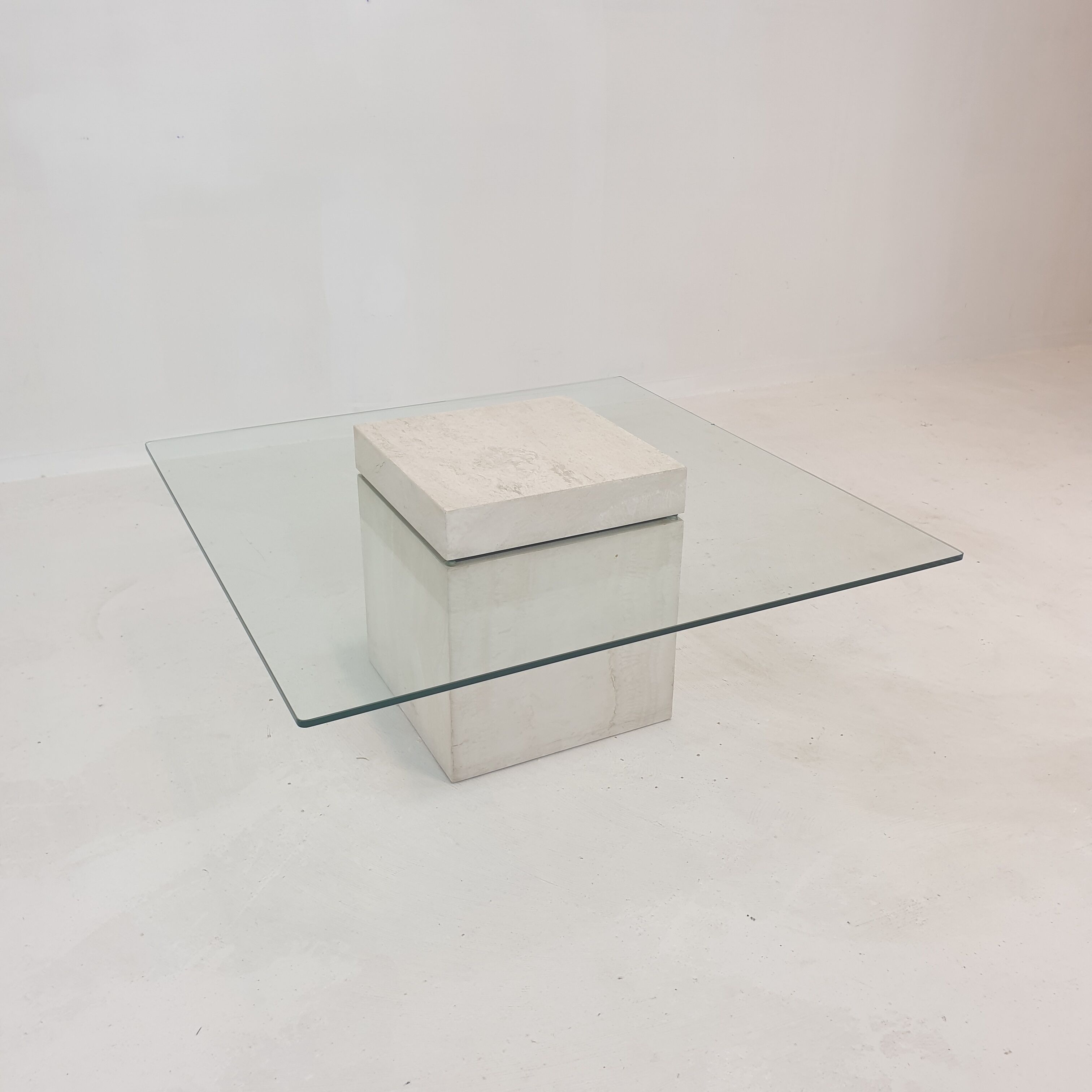 Italian travertine coffee table 1980s