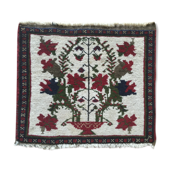 Carpet 48 x 45 in handmade wool