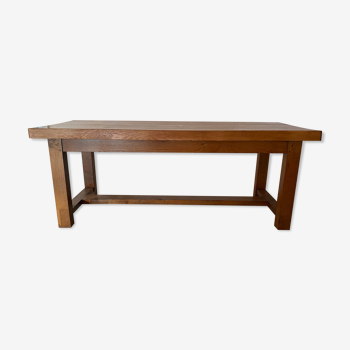 Beautiful oak table in solid wood