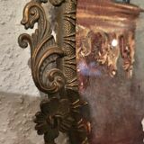 Italian oval frame in bronze and curved glass