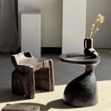 Sexy Neck - Solid wood side table (monoxyle) in organic shape colour