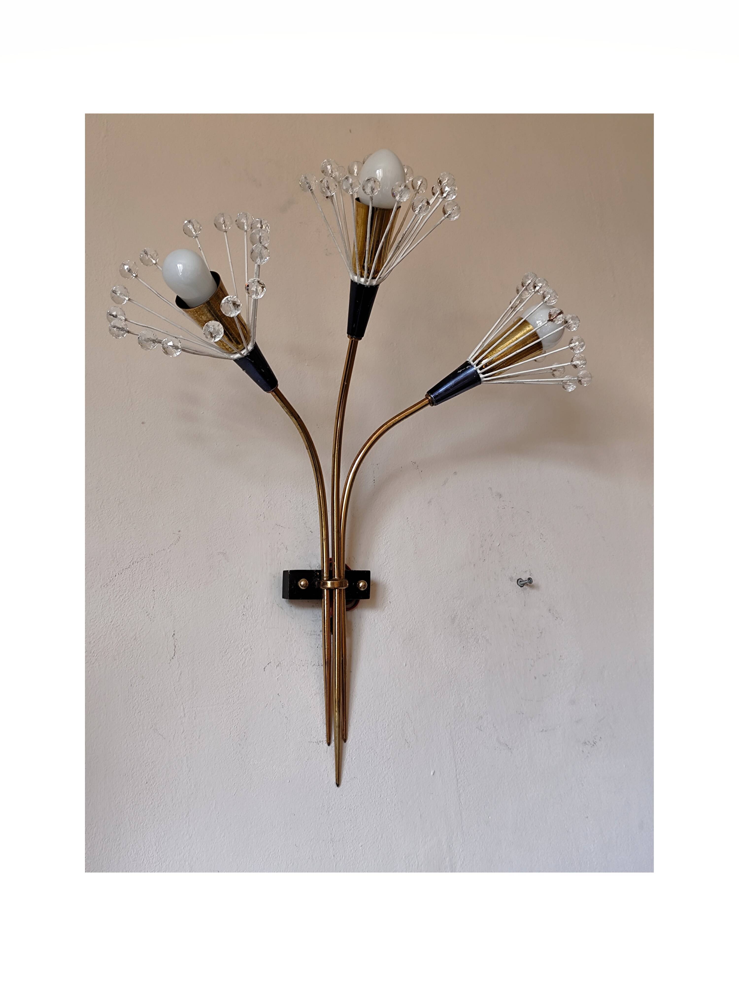 Wall lamp with 3 lights, brass and crystal balls, 1950s.