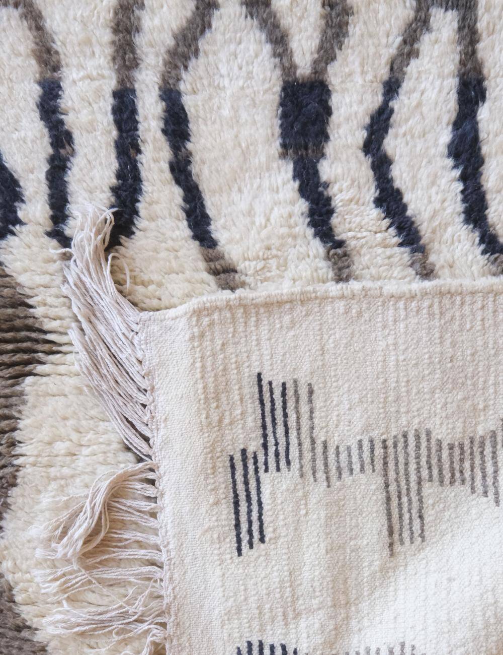 Small Beni Ouarain Rug - 147 x 106 cm