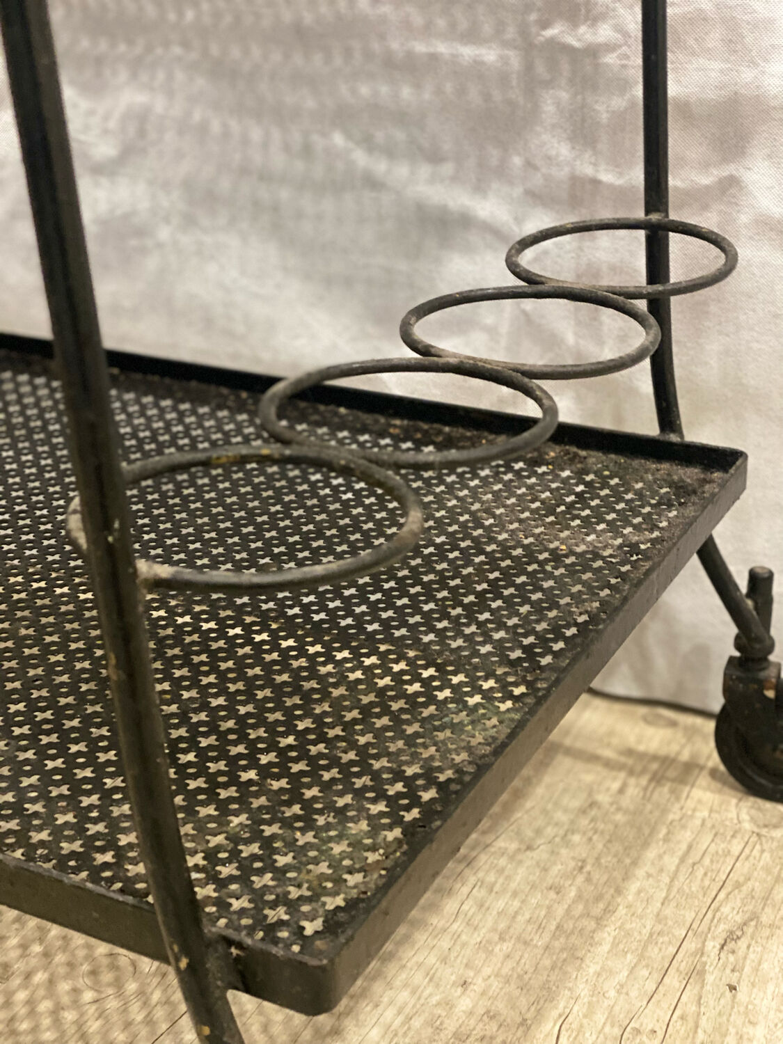 Table bar dessert circa 60