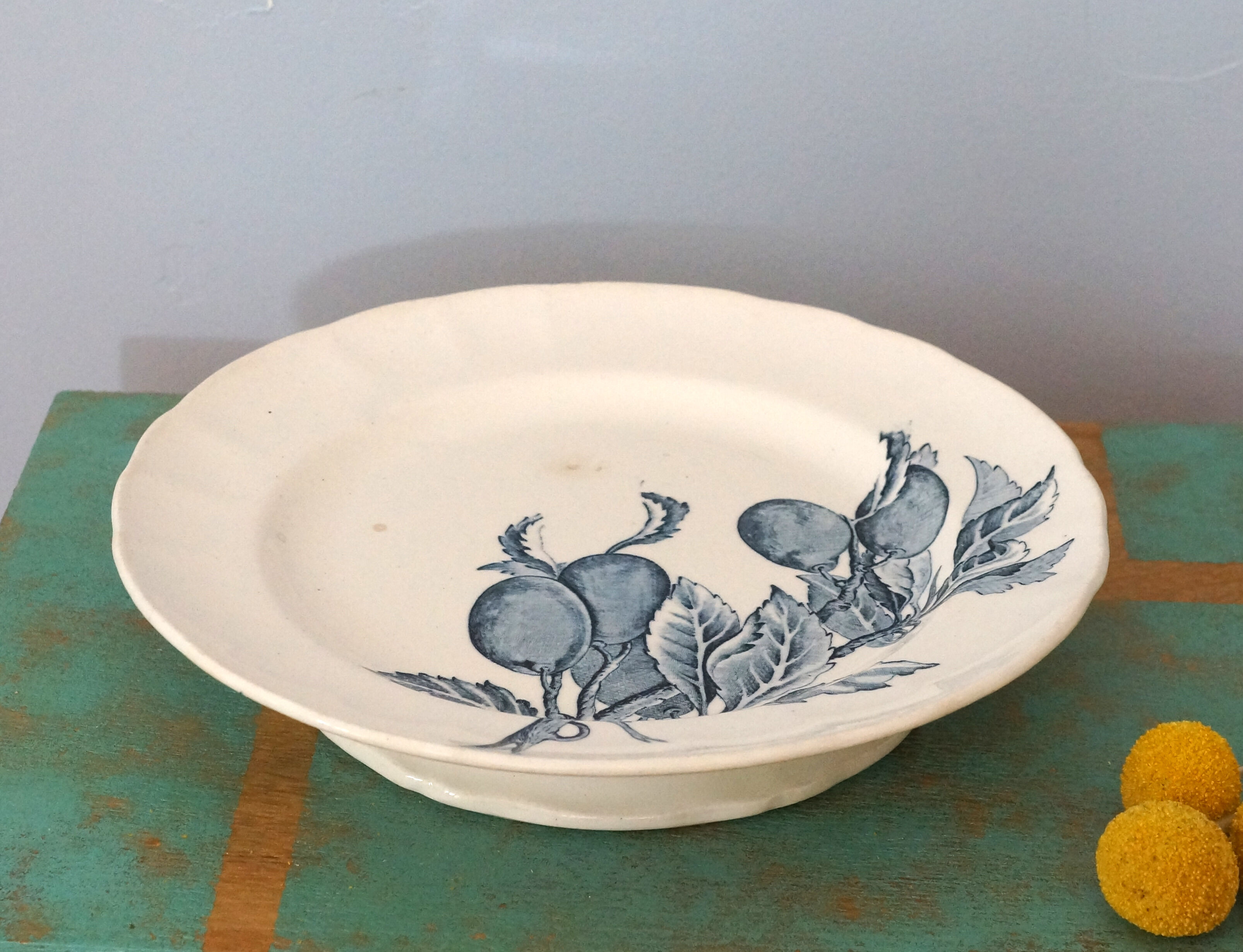 Cake plate on piedouche terre de fer