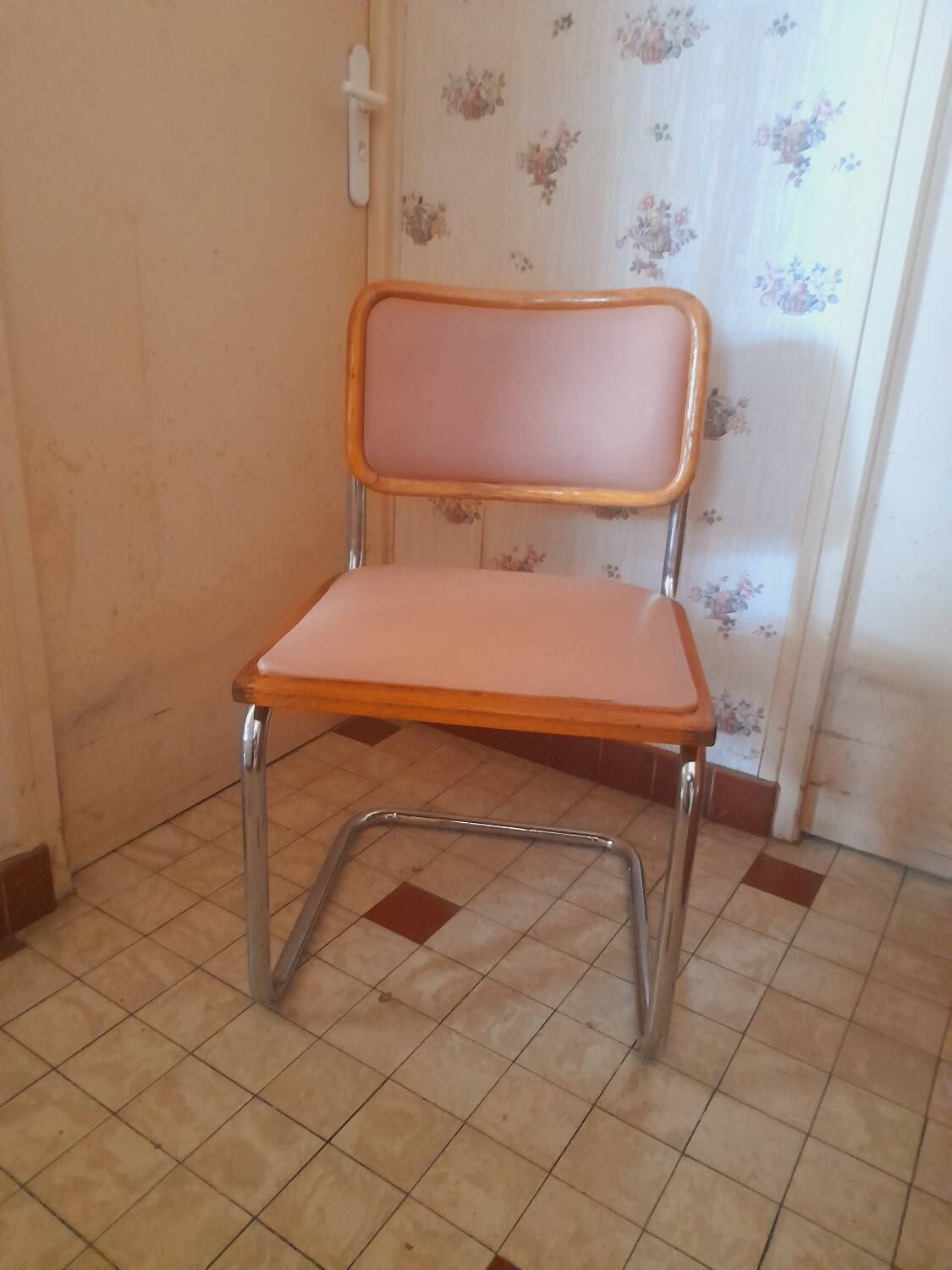 Cesca marcel breuer b32 chair