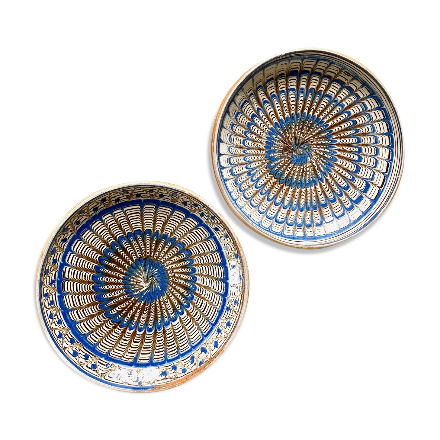 Pair of hand-painted hollow cup plates